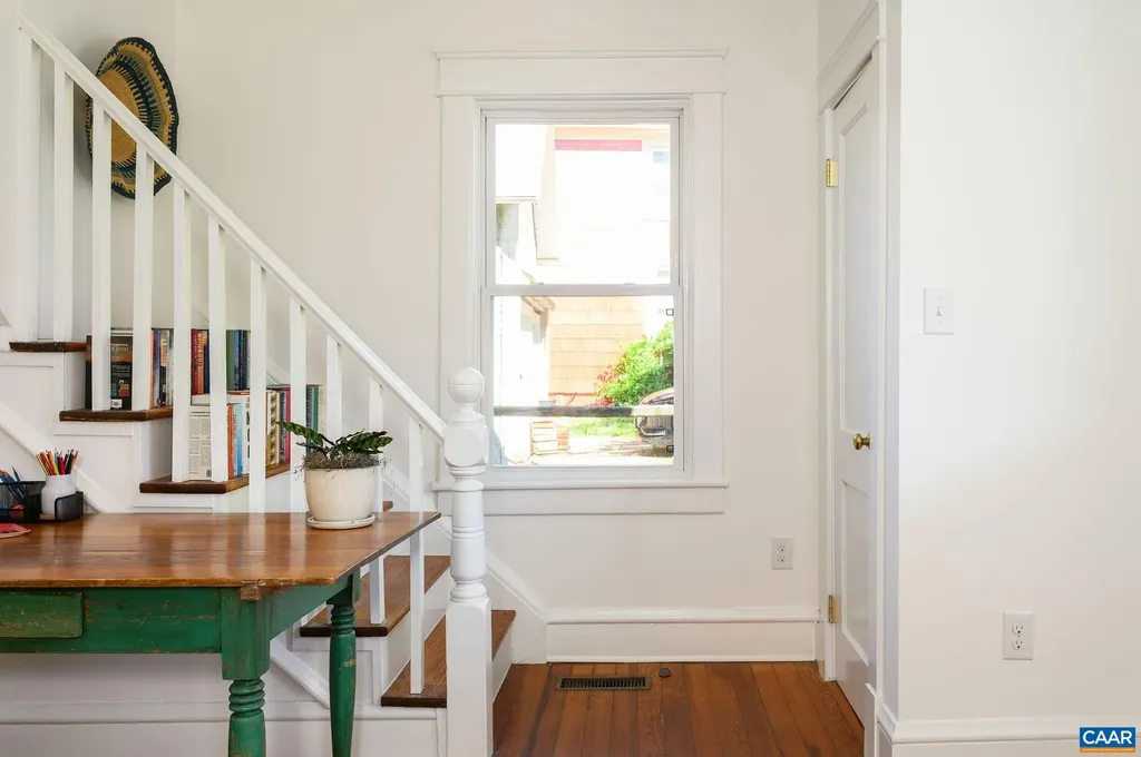 704 Blenheim Avenue Charlottesville VA 22902