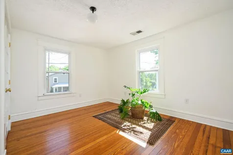 704 Blenheim Avenue Charlottesville VA 22902