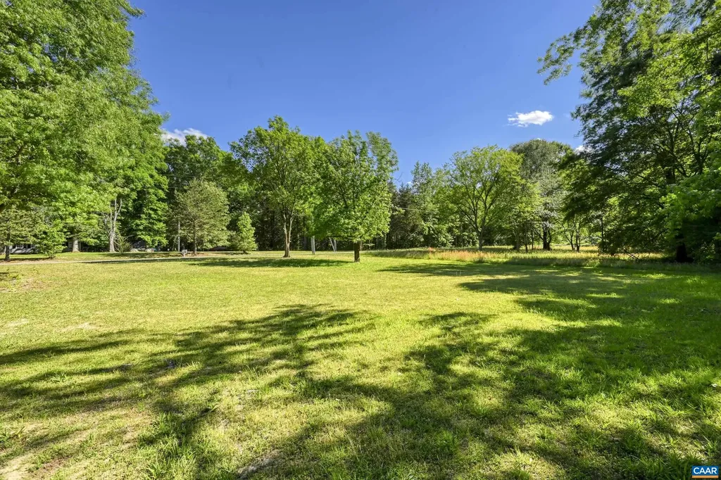 2445 Eastham Road Bumpass VA 23024