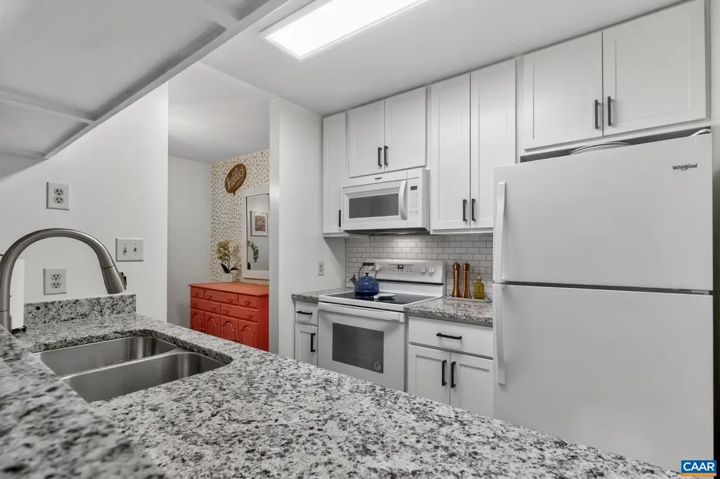 324 South Pantops Drive Charlottesville VA 22911