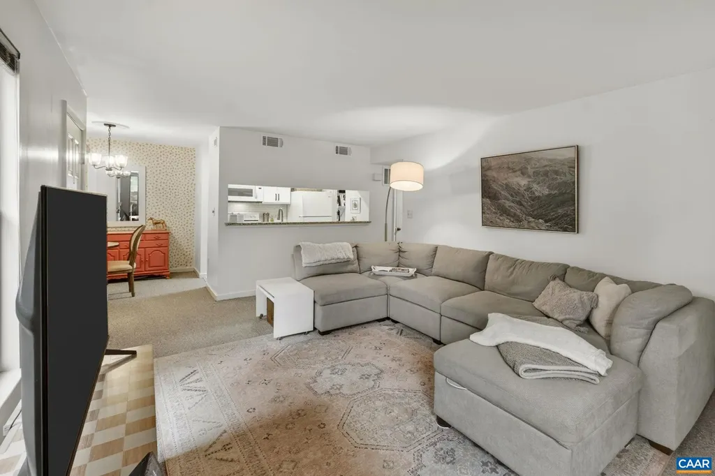 324 South Pantops Drive Charlottesville VA 22911