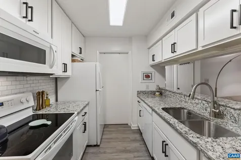 324 South Pantops Drive Charlottesville VA 22911