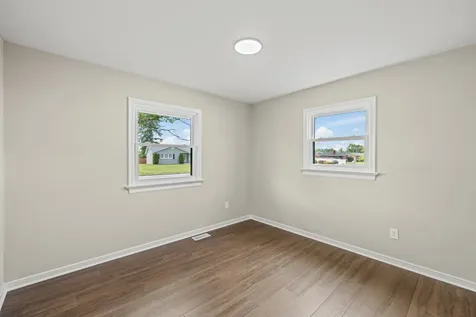 217 Stonewall Drive Waynesboro VA 22980