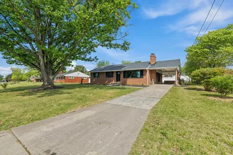 217 Stonewall Drive Waynesboro VA 22980