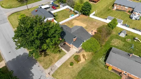 217 Stonewall Drive Waynesboro VA 22980