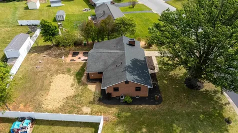 217 Stonewall Drive Waynesboro VA 22980