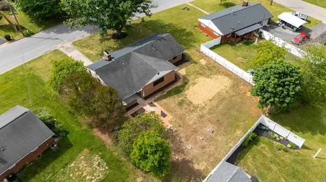 217 Stonewall Drive Waynesboro VA 22980