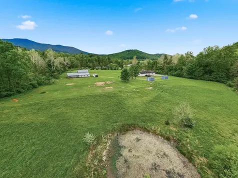 2645 Dry Run Road Luray VA 22835