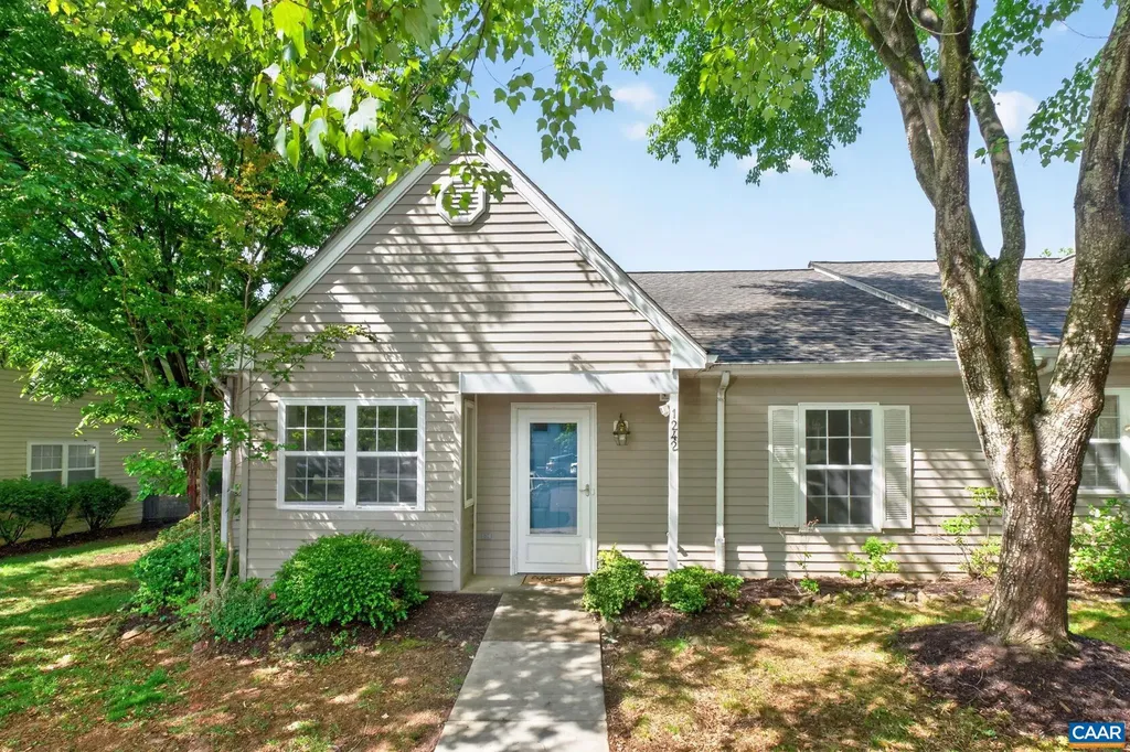 1242 Gazebo Court Charlottesville VA 22901