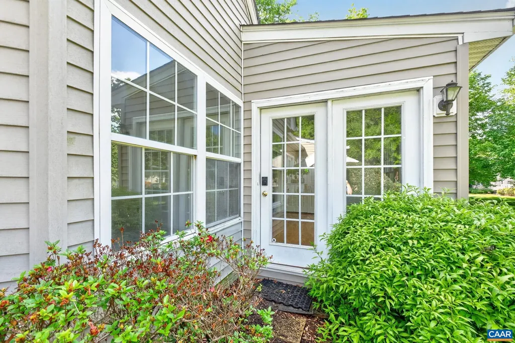 1242 Gazebo Court Charlottesville VA 22901