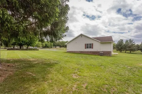 2220 Pinewoods Road Quicksburg VA 22847