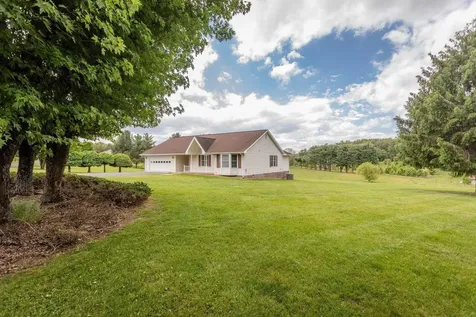 2220 Pinewoods Road Quicksburg VA 22847
