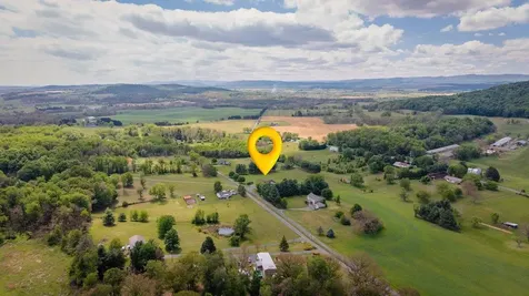 2220 Pinewoods Road Quicksburg VA 22847
