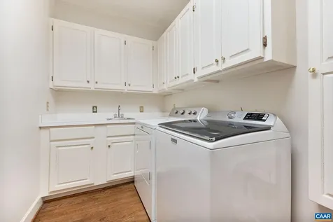 555 Dryden Place Charlottesville VA 22903