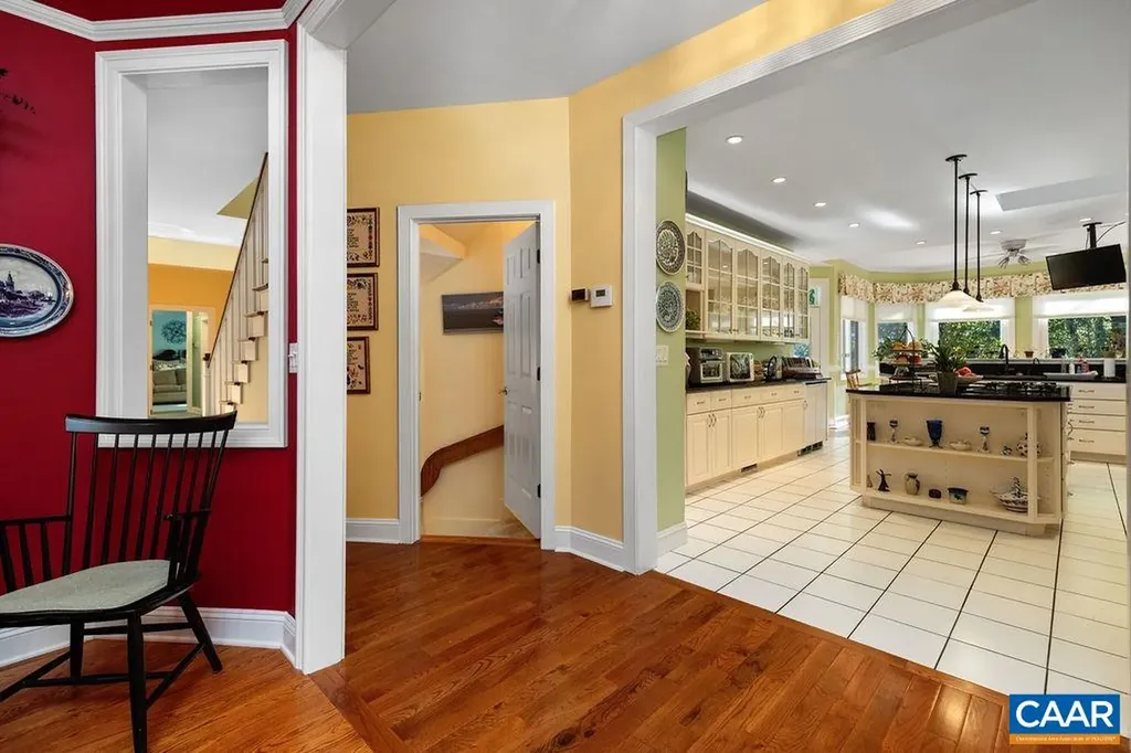 105 Saddleback Knoll Nellysford VA 22958