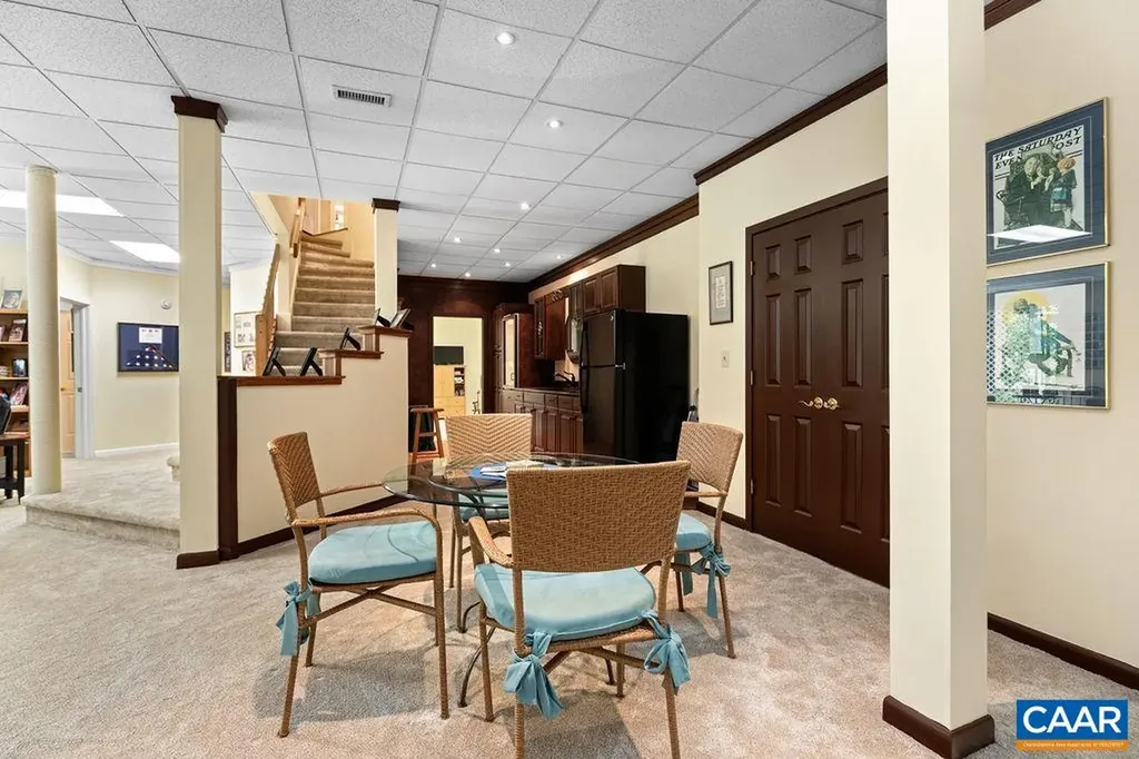 105 Saddleback Knoll Nellysford VA 22958