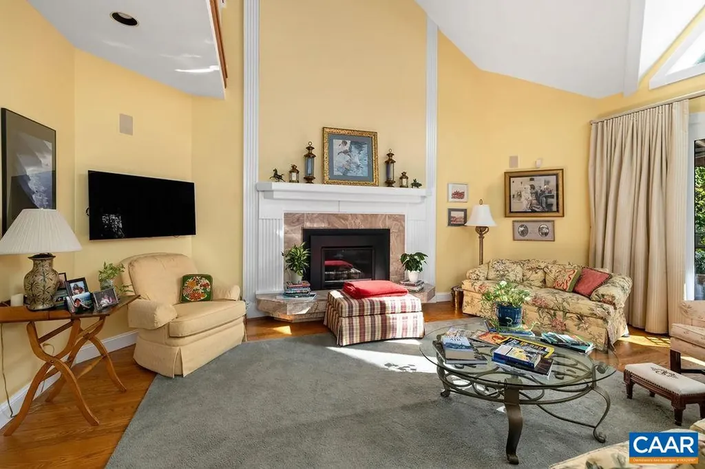 105 Saddleback Knoll Nellysford VA 22958