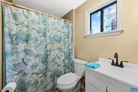 2530 Gillums Ridge Lane Charlottesville VA 22903