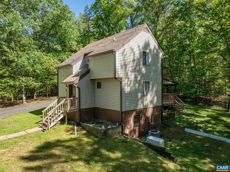 2530 Gillums Ridge Lane Charlottesville VA 22903
