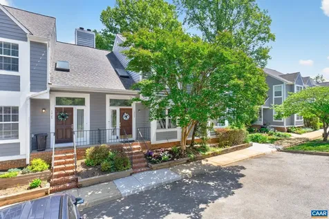 1247 Maple View Drive Charlottesville VA 22902