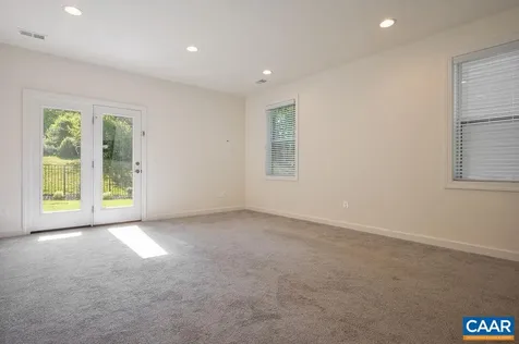 148 Junction Lane Charlottesville VA 22902