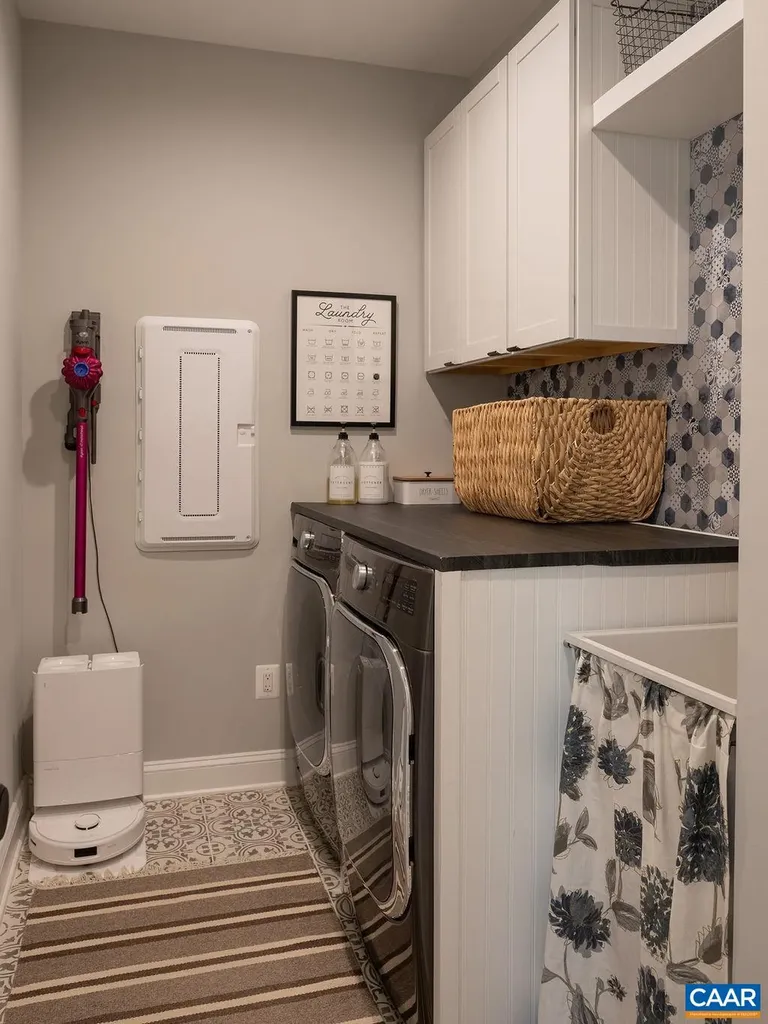 6574 Dick Woods Road Charlottesville VA 22903