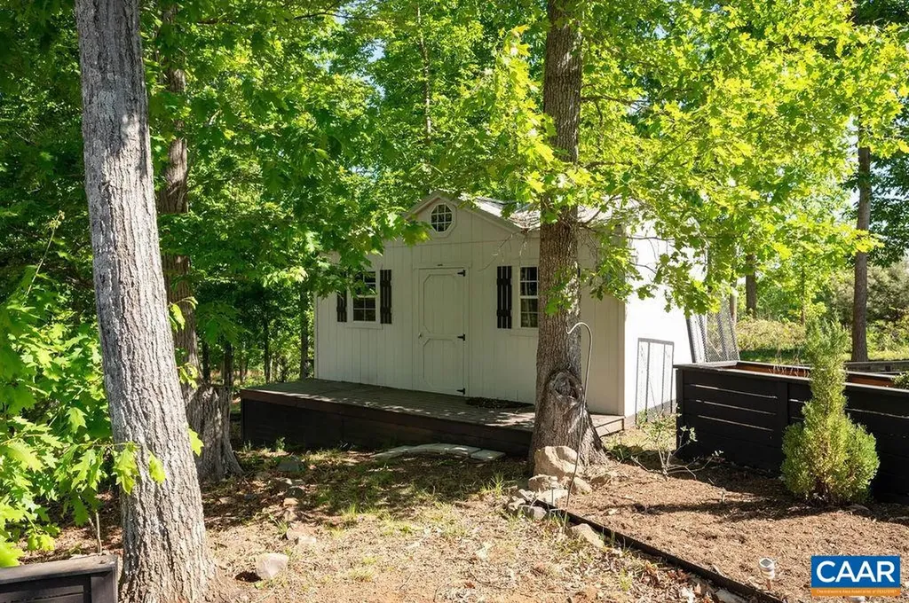 6574 Dick Woods Road Charlottesville VA 22903