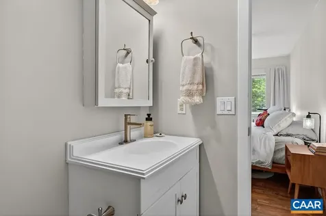 1604 Monticello Avenue Charlottesville VA 22902