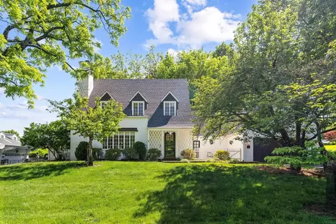 41 Ridgeview Road Staunton VA 24401
