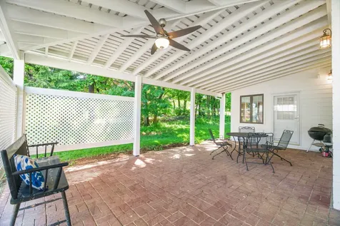 41 Ridgeview Road Staunton VA 24401