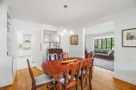 41 Ridgeview Road Staunton VA 24401