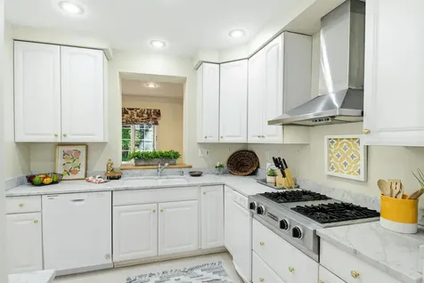 41 Ridgeview Road Staunton VA 24401