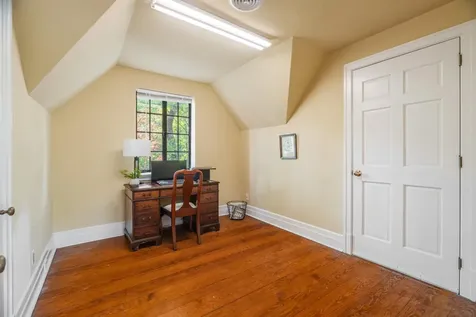 41 Ridgeview Road Staunton VA 24401