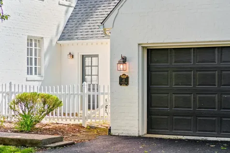 41 Ridgeview Road Staunton VA 24401