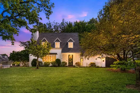 41 Ridgeview Road Staunton VA 24401