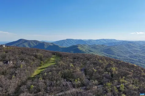 17 Ivy Glen Lane Wintergreen Resort VA 22967