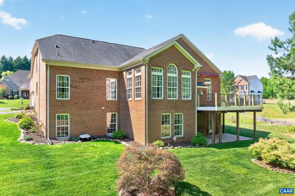 64 Blue Ridge Terrace Zion Crossroads VA 22942