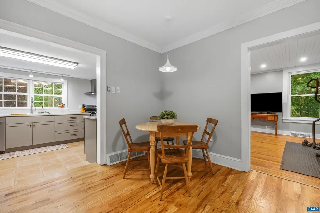 826 Beagle Gap Road Crozet VA 22932