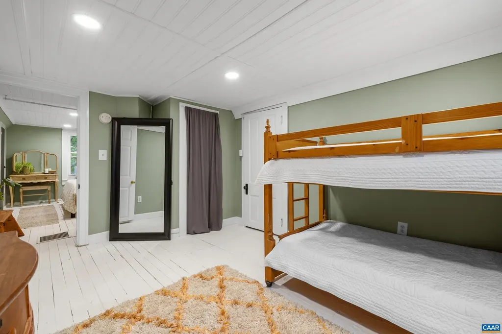 826 Beagle Gap Road Crozet VA 22932