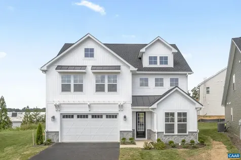 305 Sunbird Lane Waynesboro VA 22980