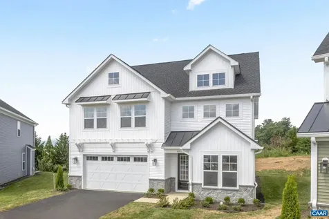 305 Sunbird Lane Waynesboro VA 22980