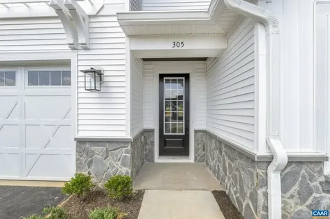 305 Sunbird Lane Waynesboro VA 22980