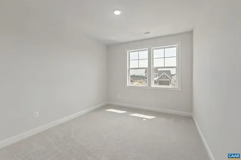305 Sunbird Lane Waynesboro VA 22980