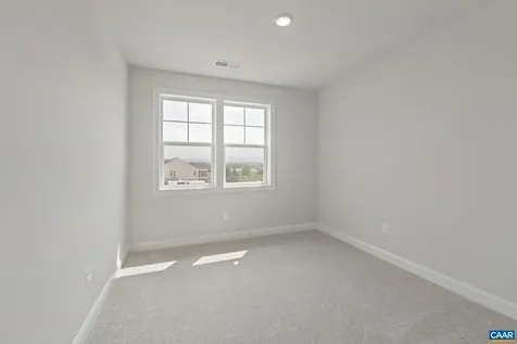 305 Sunbird Lane Waynesboro VA 22980