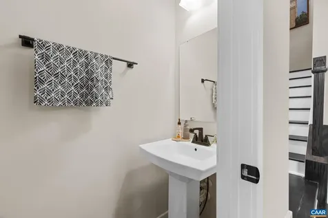 2029 Landon Lane Charlottesville VA 22911