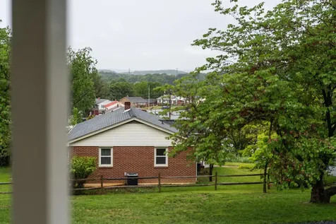 334 Sharon Lane Staunton VA 24401