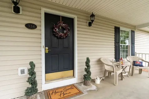 334 Sharon Lane Staunton VA 24401
