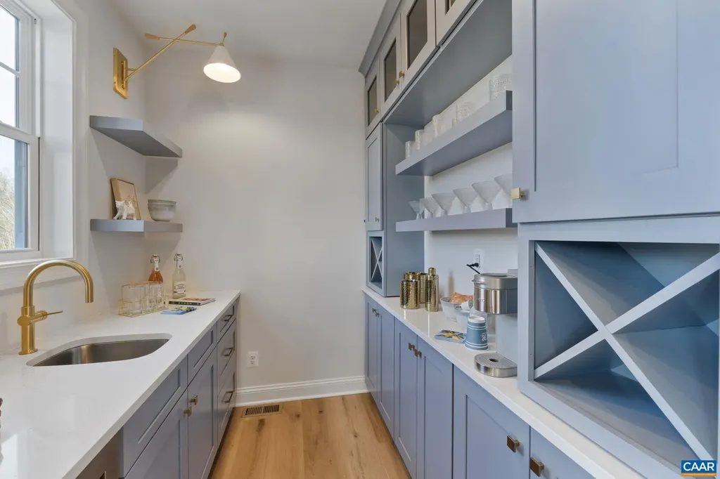 1115 Sablewood Drive Charlottesville VA 22911