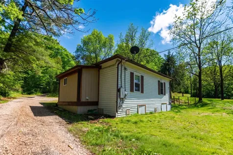 143 Pkin Lane Raphine VA 24472