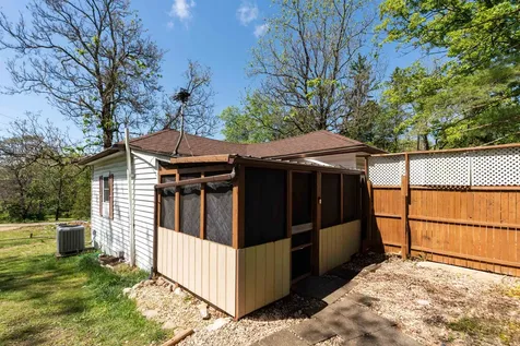 143 Pkin Lane Raphine VA 24472